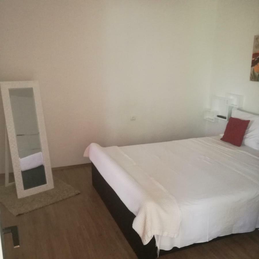 Apartman Stipe Apartment Йелса Екстериор снимка