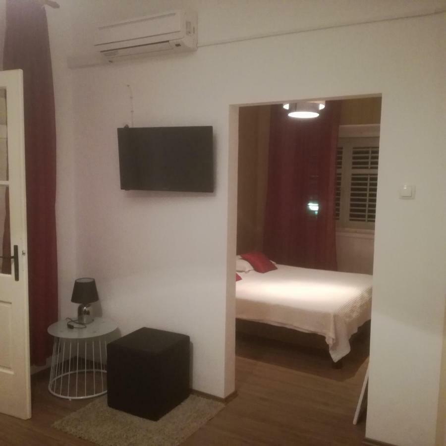 Apartman Stipe Apartment Йелса Екстериор снимка